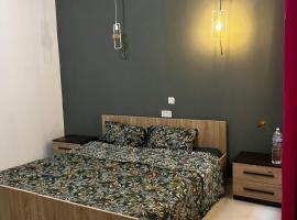 Air-conditioned Room in Sliema few minutes from beach self Check In and check Out，位于埃尔哥茨拉的酒店