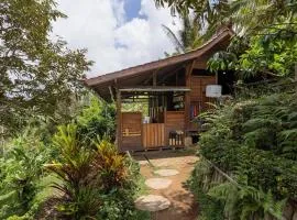 Tangi Wooden House at Sanda Plantation Hideaway