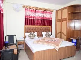 Goroomgo Hotel Krishna BNB Guest House ടhimla - A Luxury Collection
