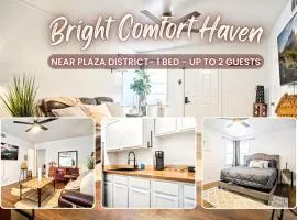 Bright Comfort Haven I Near Plaza District - 3237