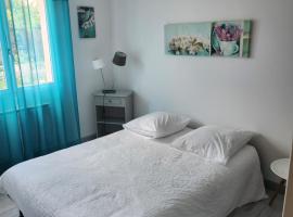 Chambre chez nous，位于La Bohalle的酒店