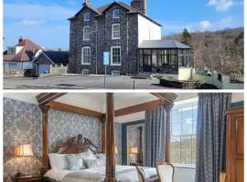 LLys Aeron "The Little Hotel"