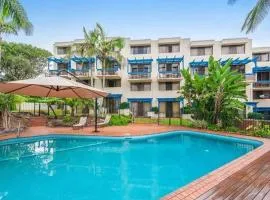 Flynns Beach Paradise - Ocean Terrace