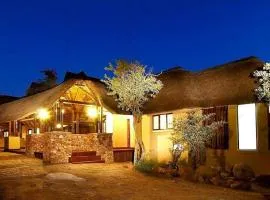 明威私人游戏山林小屋