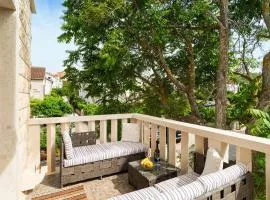 Amazing Apartment In Sutivan With Wifi