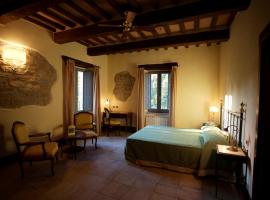 博尔戈草地酒店，位于瓜尔多塔迪诺的酒店