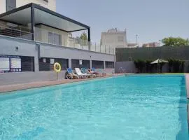 Duplex con piscina, parking y wifi a 250m de la playa