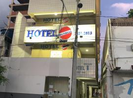 Hotel Mundial，位于帕图斯的酒店