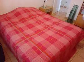 Chambre meublé