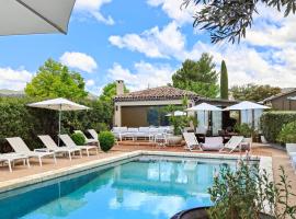 Hotel Bastide & SPA - Villa de Lourmarin，位于卢马罕的酒店