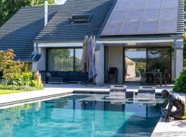 Ikigai B&B - wellness，位于旧蒂尔瑙特的带泳池的酒店