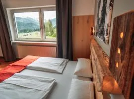 Hahnenkamm Hostel
