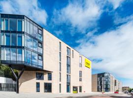 Destiny Student - Holyrood (Brae House)