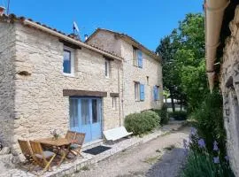 Maison dans un endroit paisible