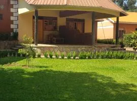 Secrets Guest House Entebbe