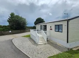 2 bed 2 ensuite Holiday Home