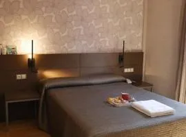 4C四大街旅馆