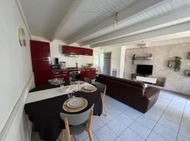 Petite maison à la campagne，位于Mespaul的酒店