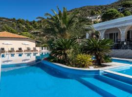 Sunset Triple 2，位于阿约斯尼奇塔斯的酒店