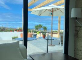 B&B Camacha Porto Santo，位于圣港的酒店