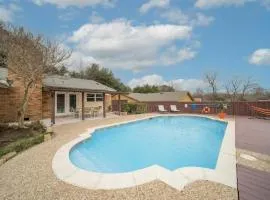 Open Space Home for Family Groups with Privat Pool