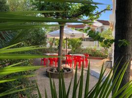 Casa de la playa，位于奥罗佩萨德尔马的酒店