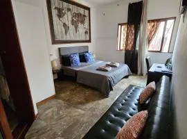 Blue Eagle Guesthouse - Casa de hospedes
