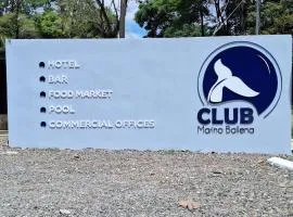 Club Marino Ballena