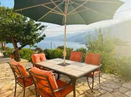 Villa Zola with Views