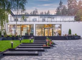 Hotel Przystań Przy Lesie，位于Lewiczyn的酒店