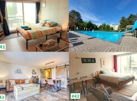 3 Studios - 3 Ambiances - Tout confort - Chez Maud et Danny - Piscine extérieure chauffée ouverte en Juillet et Août，位于莱斯河畔的汉恩的公寓