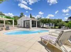 3 Bedroom Lovely Home In Tourves