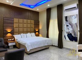 H5 Hotel and Apartments，位于阿奴古的酒店