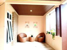 Denisa Kuningan Homestay，位于Balong的酒店