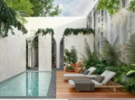 TIKUL EN Merida HISTORIC CENTER