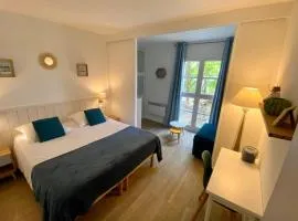 Apartment in 4 residence with heated swimming pool parking