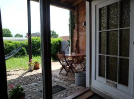 Hof Welzin - Stellmacherei，位于Passow的酒店