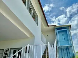 Casa La Oveja Negra, con Piscina