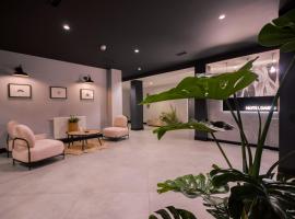 U-Hotel Darío Lugo，位于卢戈的酒店