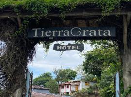 Finca hotel tierra grata，位于蒙特内哥罗的胶囊旅馆