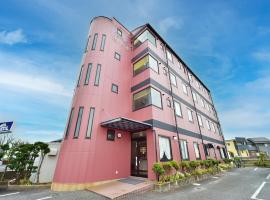 ビジネスホテル古賀島，位于大村市的酒店