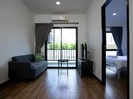 Room 36 service apartment