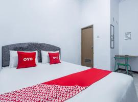 OYO 93976 Maluku Guest House，位于勿里达的酒店