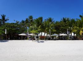 Costa Liz Island Resort，位于Pooc的带停车场的酒店
