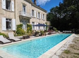 Chateau de Thuries，位于勒韦的酒店