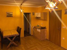 Apartman Pineta，位于Dobroselica的酒店