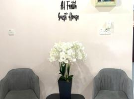 Alfaatih Guest House Kuala Terengganu，位于瓜拉丁加奴的乡村别墅