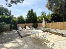 Appartement 1ch avec terrasse et jardinet à 400m de la plage