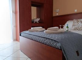 Prince Apartments，位于Volissos的带热水浴缸的酒店