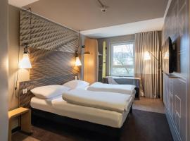 B&B HOTEL Wuppertal-City，位于伍珀塔尔的酒店